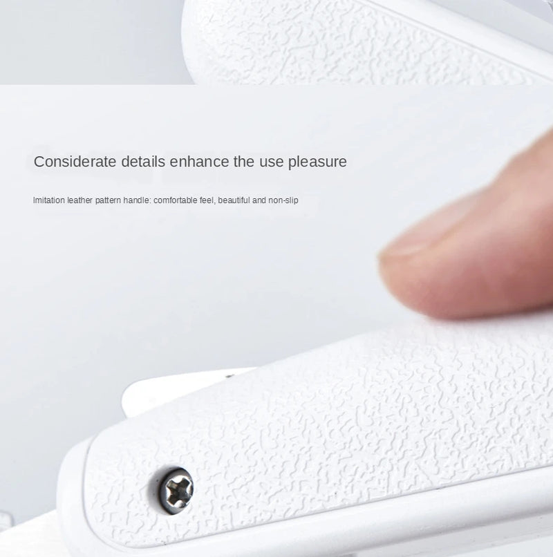 Professional Pet Nail Clipper with LED Light - Scissors for Dogs and Cats, Ideal for Safe Nail Trimming