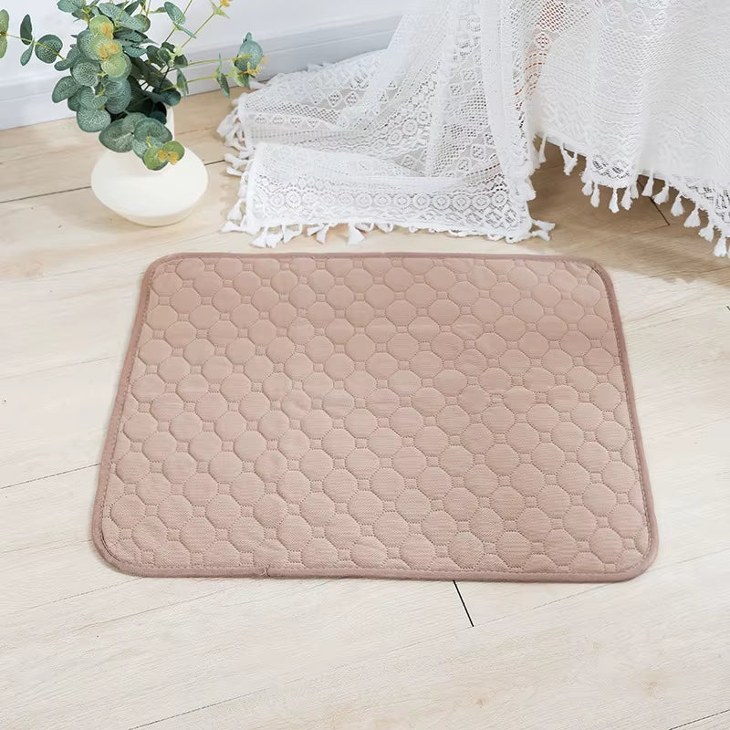 Washable Dog Pee Pad - Reusable Absorbent Diaper Mat for Puppy Training, Pet Bed, and Car Seat Cover