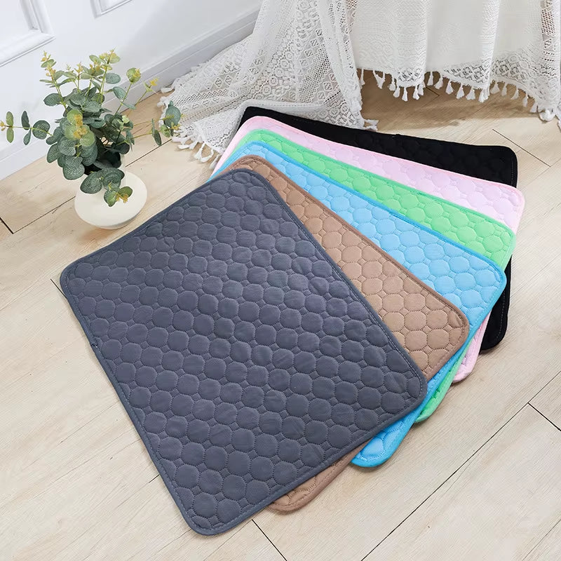Washable Dog Pee Pad - Reusable Absorbent Diaper Mat for Puppy Training, Pet Bed, and Car Seat Cover